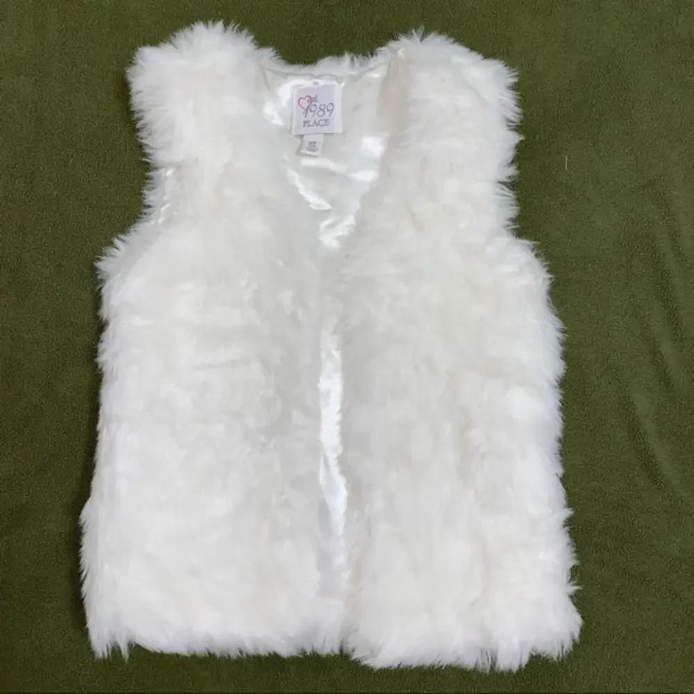 Children’s Place faux fur vest white girls small‎ 5/6
